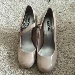 Nude Patent Shoes